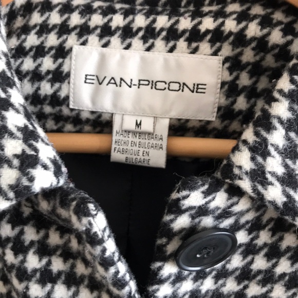 Evan-Picone wool blend fully lined coat. - Picture 3 of 3